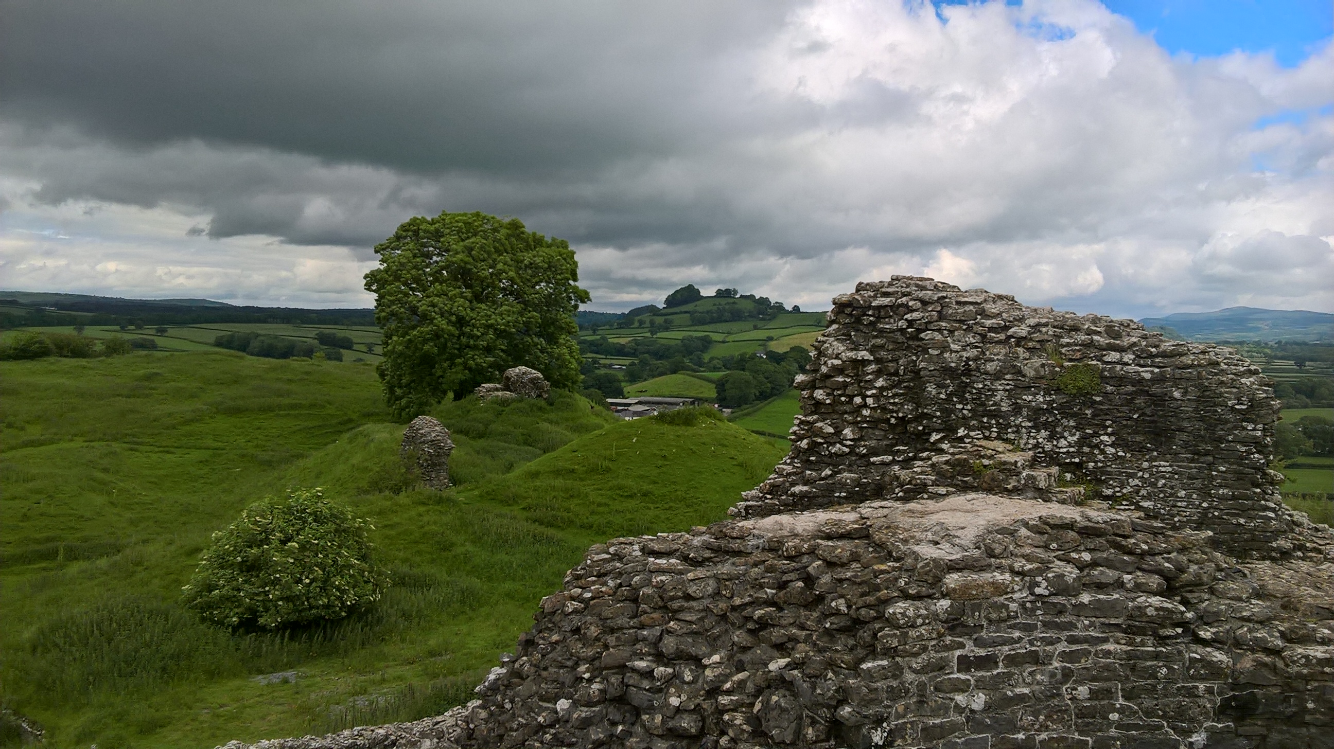 Dryslwyn Castle, hills, Lisa Shambrook,