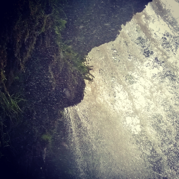 beneath-waterfall-swgd-eira-the-last-krystallos