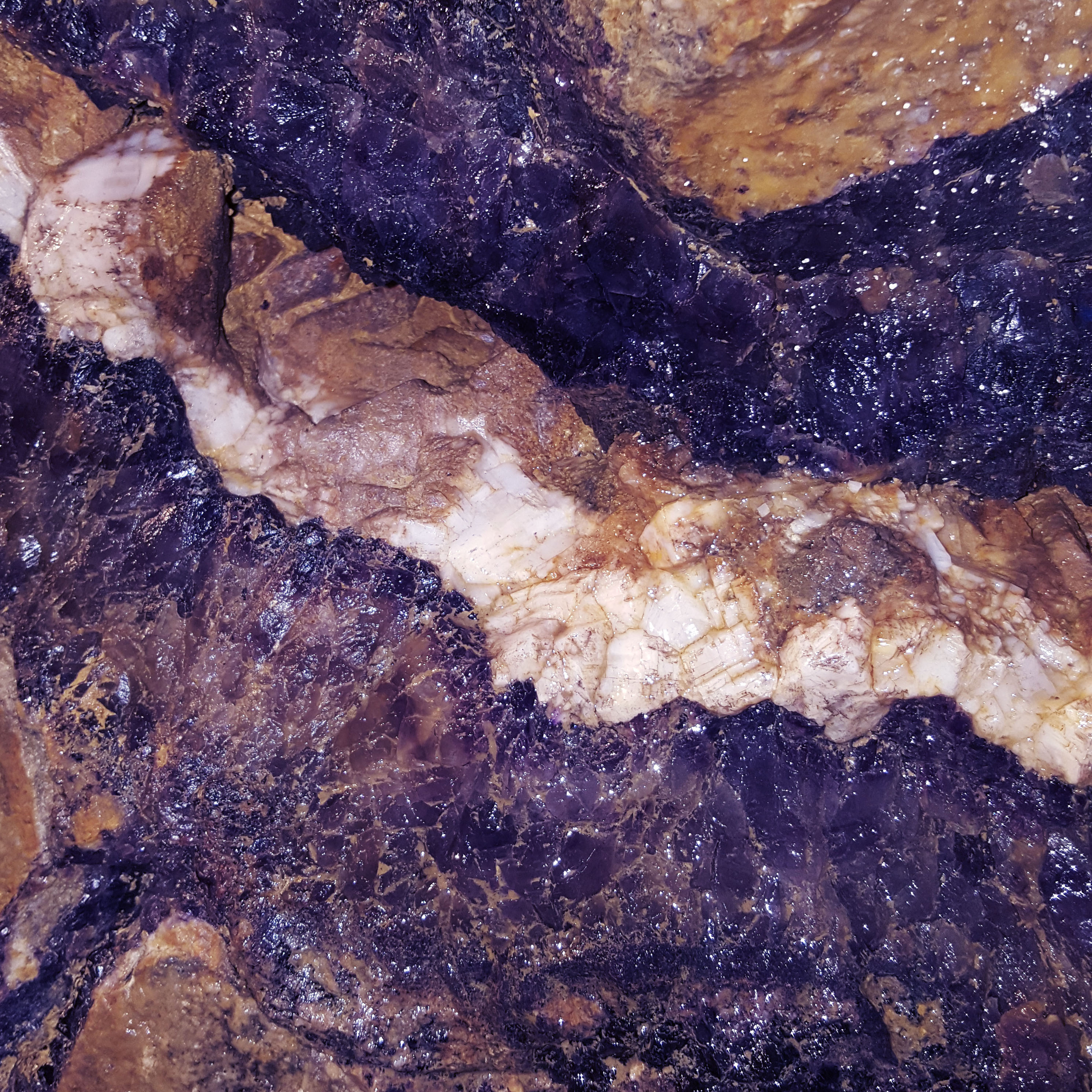 Treak Cliff Cavern - Castleton - Blue John Vein - The Last Krystallos