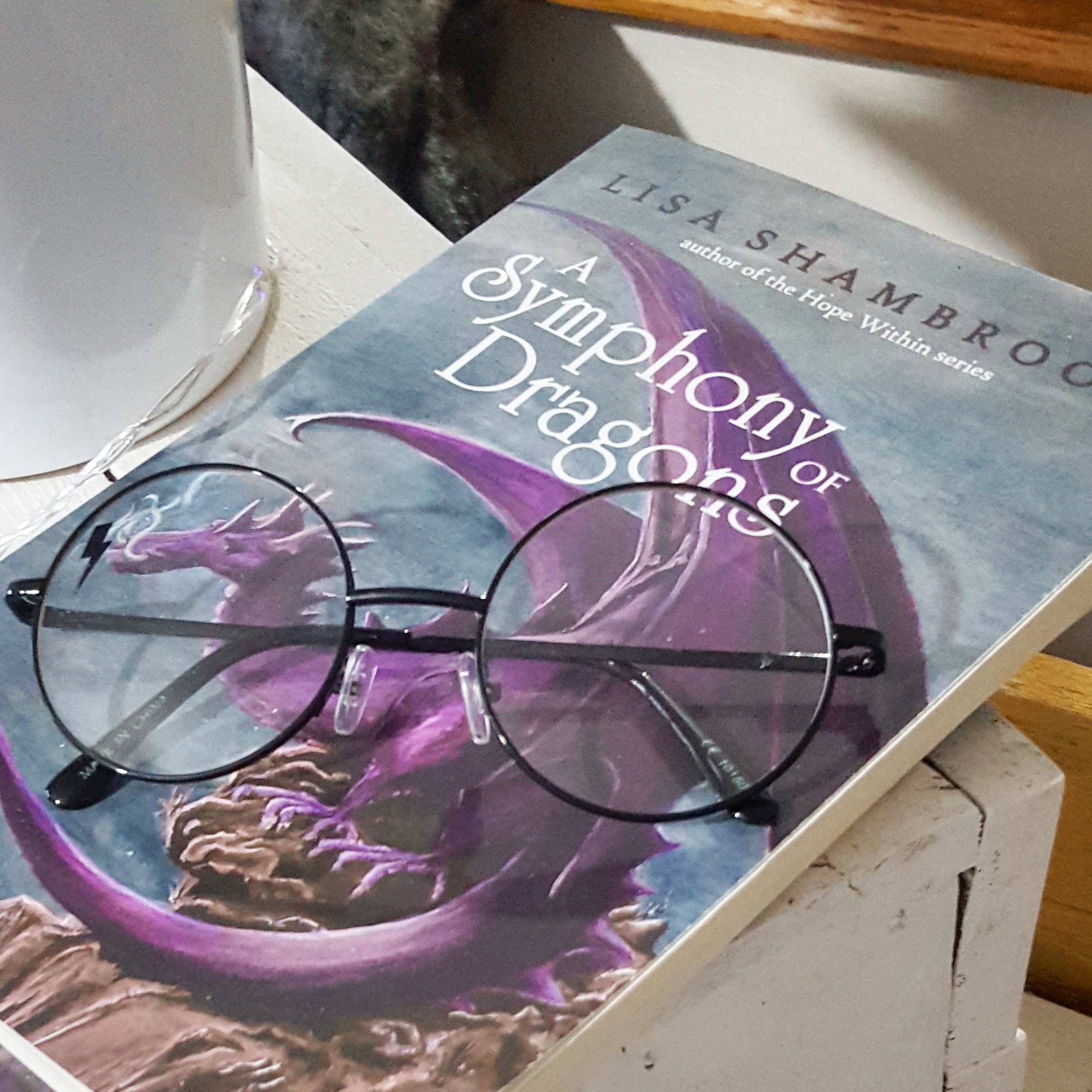 A Symphony of Dragons - Lisa Shambrook - The Last Krystallos