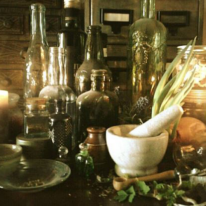 The Apothecary's Art © Lisa Shambrook