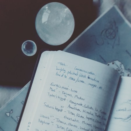 Researching moons and planets - the last krystallos