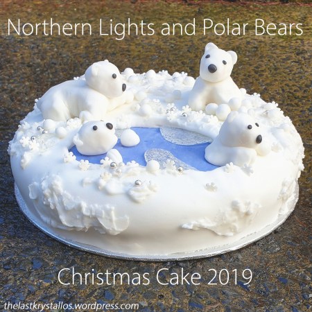 Northern Lights and Polar Bears Christmas Cake 2019 - The Last Krystallsos